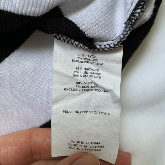 A Pea in the Pod size small black and white striped Henley - Picture 5 of 7